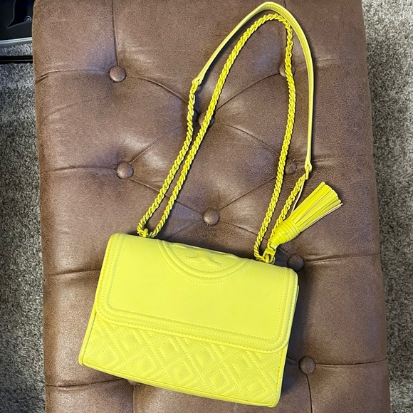 Tory Burch Yellow Orchid Fleming Matte Small Convertible Crossbody Shoulder Bag - Picture 5 of 11